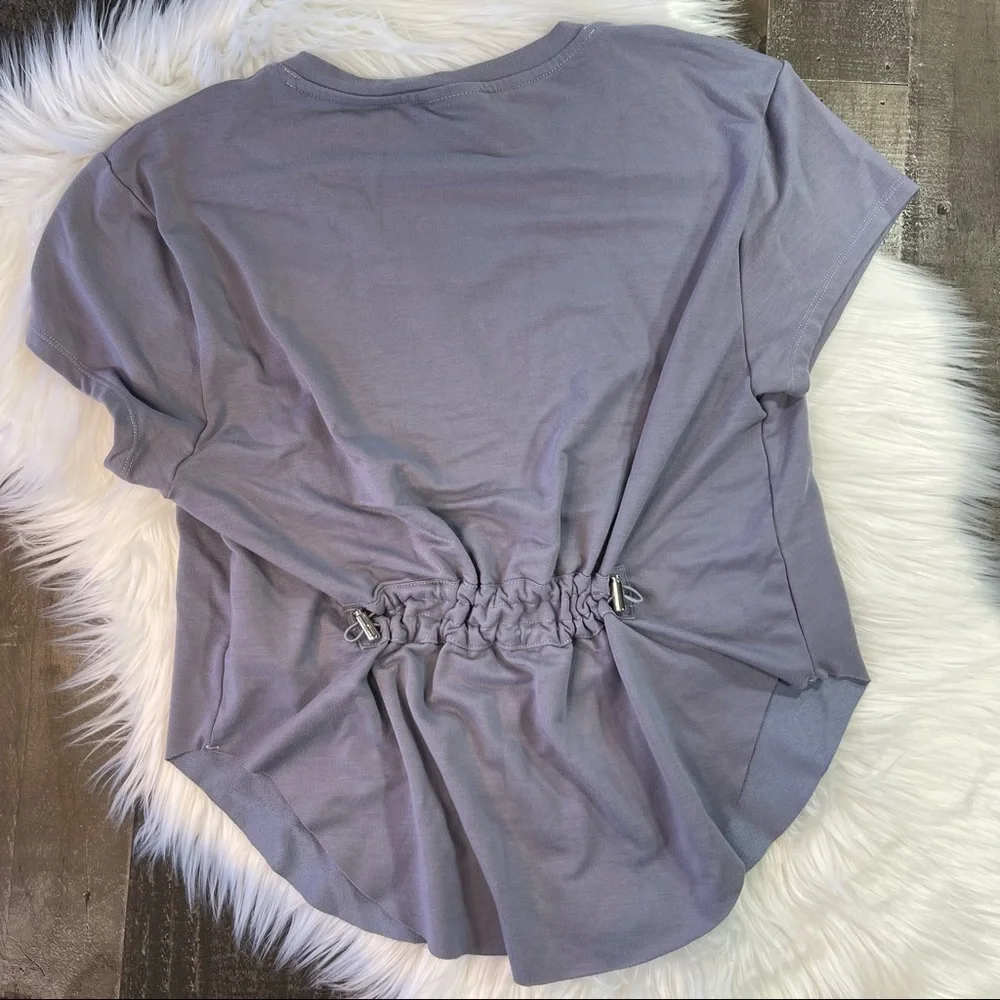 Gymshark Short Sleeve Top size Small